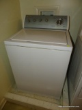 (LDRY) WASHER; WHIRLPOOL WASHING MACHINE- MODEL- LSB6300PW0- 27 IN X 26 IN 43 IN