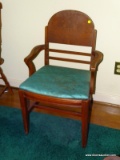 (BD1) CHAIR; DECO WALNUT ARM CHAIR- 21 IN X20 IN X 31 IN