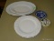 (R3) LOT OF ASSORTED PLATES AND COASTERS; INCLUDES 4 COASTERS WITH COVERED BRIDGE SCENES, AN