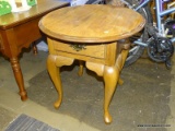 (R5) QUEEN ANNE SIDE TABLE; OAK, SINGLE DRAWER, OVAL SIDE TABLE WITH QUEEN ANNE LEGS AND A BRASS