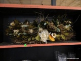 (SHELVES) ARTIFICIAL FLOWER ARRANGEMENT WITH FLOWERS AND BRANCHES.