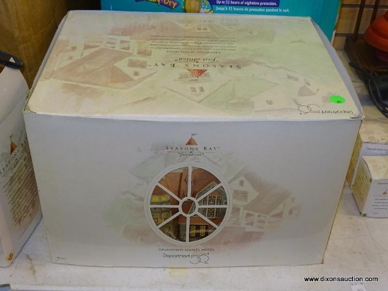 DEPARTMENT 56 SEASONS BAY COLLECTION FIRST EDITION "GRANDVIEW SHORES HOTEL". ITEM NO. 53300. COMES