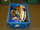 TUB LOT OF ASSORTED ITEMS; INCLUDES COOKWARE, CHRISTMAS DECORATIONS, AND MORE.