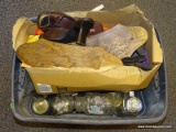 TUB LOT OF ASSORTED ITEMS; INCLUDE 2 WOODEN SCONCES, UNLISTED SIZE 9 HEELS, SKECHERS BOOTS, ASSORTED