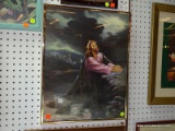 (WALL) FRAMED VICENTE ROSO PRAYING JESUS PRINT. SITS IN A POLISHED BRASS METAL FRAME. MEASURES
