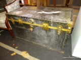 (R4) SPAULDING HARDVULCANIZED TRUNK; VINTAGE, LATCHING TRUNK WITH BRASS FINISHED BINDINGS. MEASURES