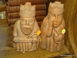 (R4) KING AND QUEEN BOOKENDS; WORN RED PAINTED, HEAVY COMPOSITE BOOK ENDS WITH A KING AND QUEEN