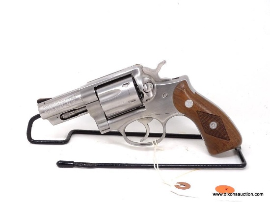 RUGER SPEED SIX .357 MAGNUM CAL SNUB-NOSE REVOLVER. SERIAL # 159-71415. COMES WITH A BLACK LEATHER