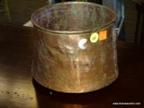 (R3) ANTIQUE MIDDLE EASTERN HAND MADE HAMMERED COPPER POT OR PLANTER. MEASURES APPROX. 7-1/2