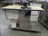 METAL ROLLING UTILITY CART. MEASURES 51