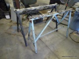 PAIR OF METAL SAWHORSES. MEASURES 51