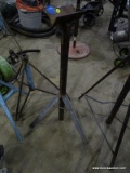 METAL HEIGHT ADJUSTABLE TRIPOD PIPE STAND.