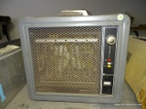 VINTAGE MARKEL AUTOMATIC SPACE HEATER. MODEL # H304T.