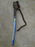 VULCAN NO. 27 PIPE SNAP CUTTER WITH CHAIN.