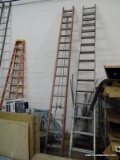 WERNER ELECTRO-MASTER EXTENSION LADDER. HIGHEST STANDING HEIGHT: 25' 1 