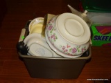 (FM) TUB LOT; INCLUDES ASSORTED KITCHEN COOKWARE, DISHES, A FLORAL PLANTER, AND MUCH MORE!