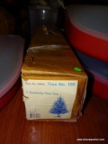 (FM) GARDEN RIDGE CHRISTMAS TREE; 5 FT TALL KENTUCKY PINE TREE. IN THE ORIGINAL BOX. CONDITION IS