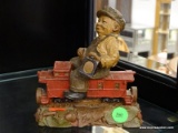 TOM CLARK GNOME FIGURINE; 