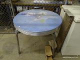 (WARE) RETRO METAL ROUND TABLE WITH BLUE TOP. COMES WITH LEAF. NEEDS TO BE REFINISHED. MEEASURES 36