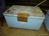 (WARE) HEAVY DUTY ROLLING JOB BOX. HEAVY USED AND SOME RUST AND DENTS. MEASURES 44