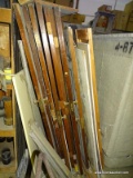 (WARE) LARGE LOT OF VINTAGE DOORS WITH KNOBS AND LOCKS. INCLUDES APPROX (10) DOORS.