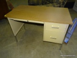 (WARE2) VINTAGE METAL AND WOODGRAIN KNEEHOLE DESK. HAS 3 DRAWERS. MEASURES 45.5