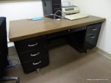 (RM11) VINTAGE WOODGRAIN AND METAL OFFICE DESK WITH 6 DRAWERS. MEASURES 82