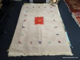 INDIA DURRIE HAND MADE RUG MEASURES 5' 3