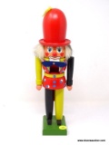 CLOWN NUTCRACKER