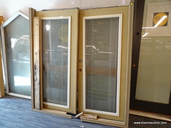 DOUBLE PATIO DOOR