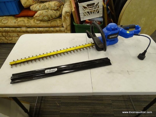 (TABLE) KOBALT HEDGE TRIMMER