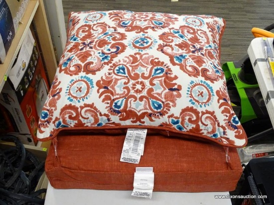 (TABLE) OUTDOOR SEAT CUSHIONS