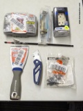 (SHELVES) LOT OF ASSORTED ITEMS