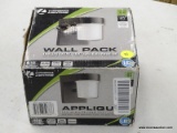 (TABLE) LITHONIA LIGHTING WALL LIGHT
