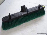 (SHELVES) BROOM HEAD