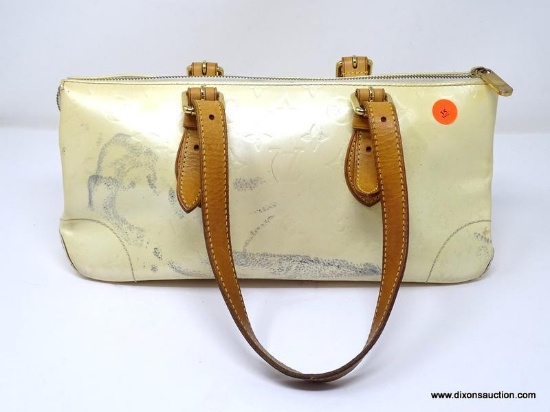 LOUIS VUITTON PALE YELLOW PATENT LEATHER PURSE WITH BROWN LEATHER HANDLES. MEASURES APPROX. 13 X 5".
