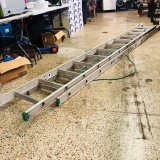 24 FT WERNER ALUMINUM EXTENSION LADDER