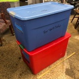 2 LARGE PLASTIC STORAGE BINS WITH LIDS