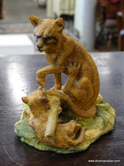 CROWN STAFFORDSHIRE FIGURINE OF A MOUNTAIN LION AND CUB. MEASURES 5.5 IN X 3.5 IN X 5 IN. ITEM IS