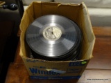 BOX LOT OF EDISON PHONOGRAPH RECORDS WITH TITLES TO INCLUDE ANVIL CHORUS, MISERERE, BEN HUR CHARIOT