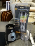 TOASTMASTER PROFESSIONAL BLENDER. IS IN BOX. ITEM IS SOLD AS IS WHERE IS WITH NO WARRANTY OR