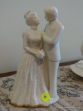 (FAM) LENOX FIGURINE FROM THE WEDDING PROMISES COLLECTION. MEASURES 8.5 IN TALL. ITEM IS SOLD AS IS