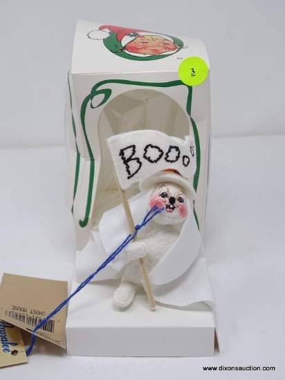 ANNALEE GHOST MOUSE WITH "BOO" FLAG ORNAMENT. IS IN BOX. MEASURES APPROXIMATELY 3.5 IN TALL. CODE