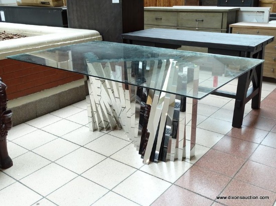 MODERN GEOMETRIC AND MIRRORED DINING ROOM TABLE WITH GLASS TOP. MEASURES 42 IN X 72 IN X 29.5 IN.