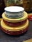 LOT OF ASSORTED DINNERWARE TO INCLUDE 3 BURGUNDY DINNER PLATES, 2 YELLOW DINNER PLATES, 3 BURGUNDY