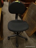 BLACK ROLLING OFFICE CHAIR WITH BACK SUPPORT. MEASURES 17 IN X 20 IN X 35 IN. ITEM IS SOLD AS IS