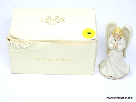 LENOX MESSENGER OF HOPE ANGEL FIGURINE WITH BOX. BOX HAS SOME WEAR. ITEM IS SOLD AS IS WHERE IS WITH