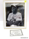 SIGNED PHOTO OF WILLIE MAYS, INCLUDES C.O.A. GOLD AND WHITE FRAME, PHOTO MEASSURES 8 IN X 10 IN.