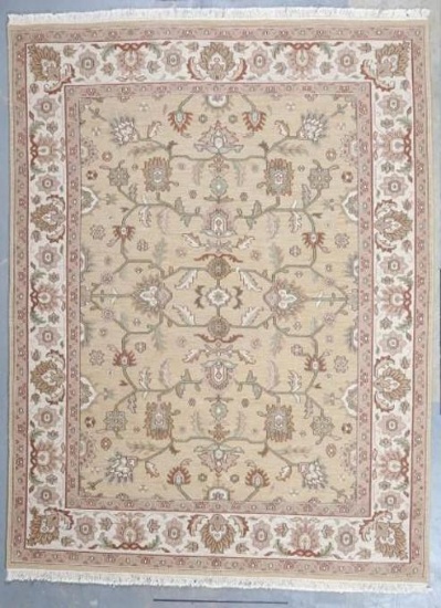 SOUMACK 8X10 BEIGE/IVORY. THE TECHNIQUE OF MAKING A SOUMAK INVOLVES WRAPPING WEFTS OVER FOUR WARPS