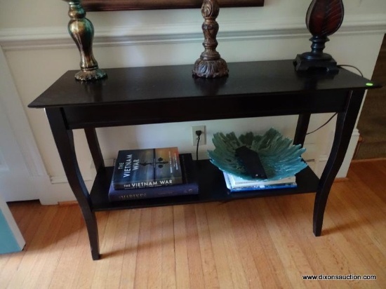 (FRNT HALL) ESPRESSO FINISH CONSOLE TABLE WITH 1 LOWER SHELF. MEASURES 44 IN X 16 IN X 39.5 IN. ITEM
